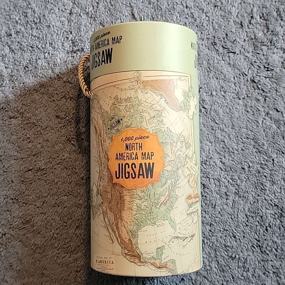 1,000 piece jigsaw puzzle of North America Map. Dimensions 19 x 29 inches.